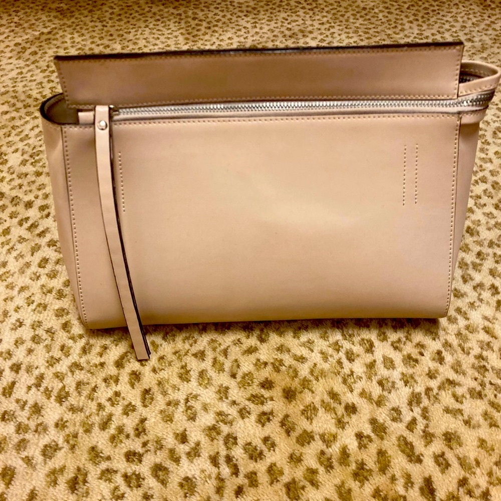 Elegant Beige Shoulder Bag